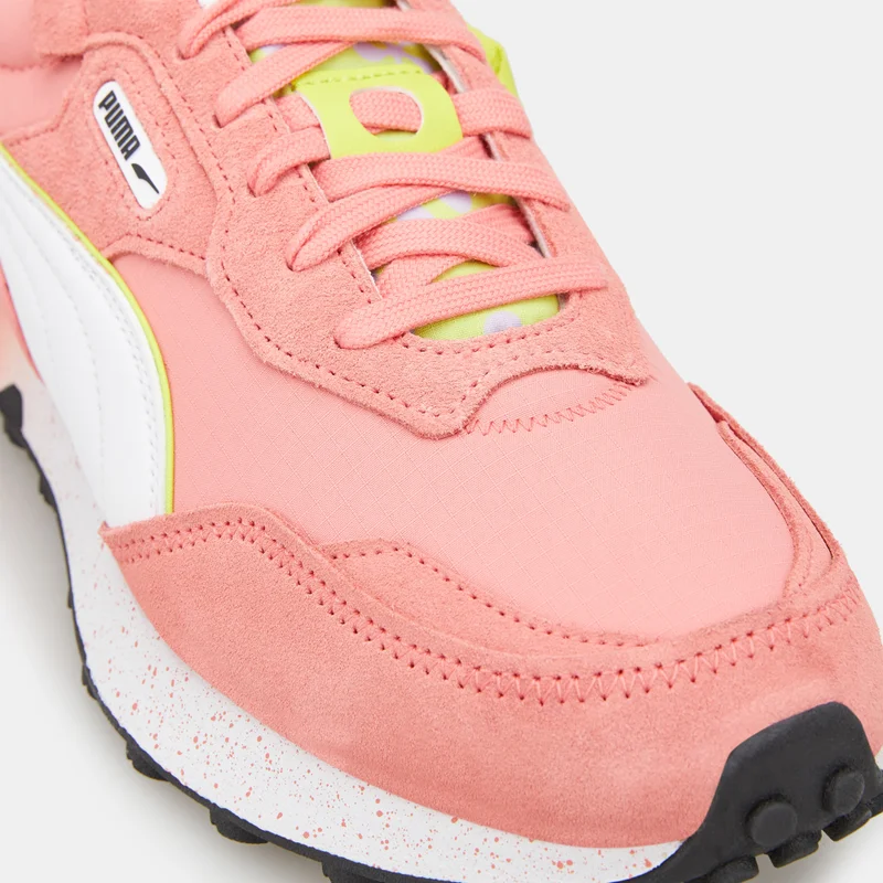 PUMA Men's x SPONGEBOB Rider FV Shoe