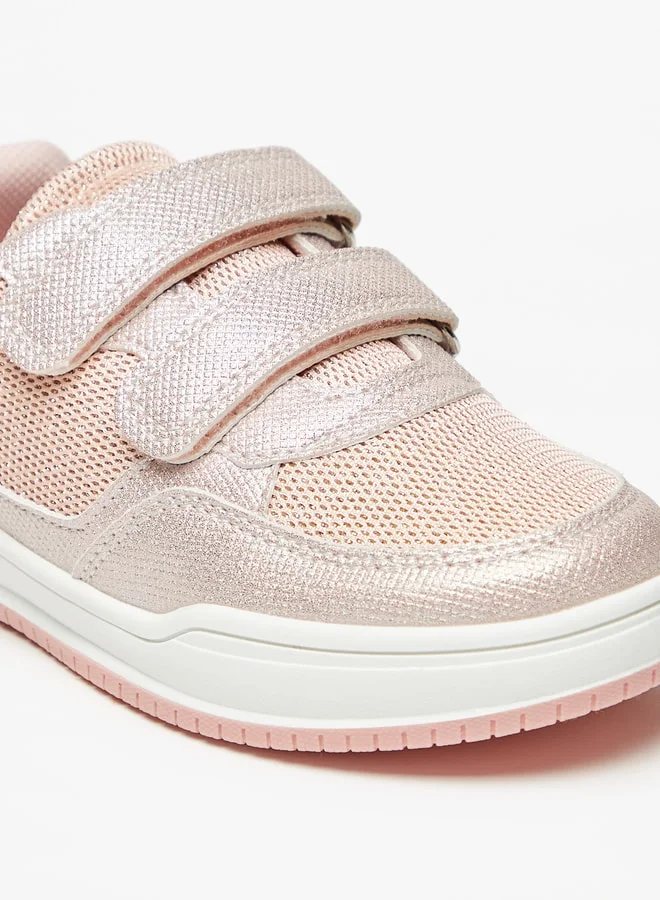 جونيورز Girls Textured Sneakers with Hook and Loop Closure