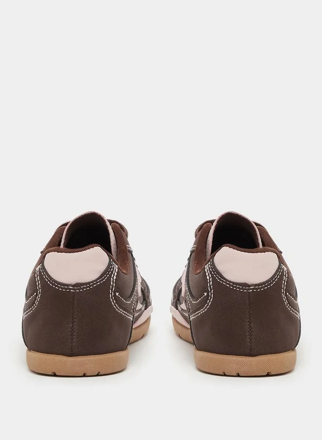 Styli Panelled Tritone Lace-Up Sneakers