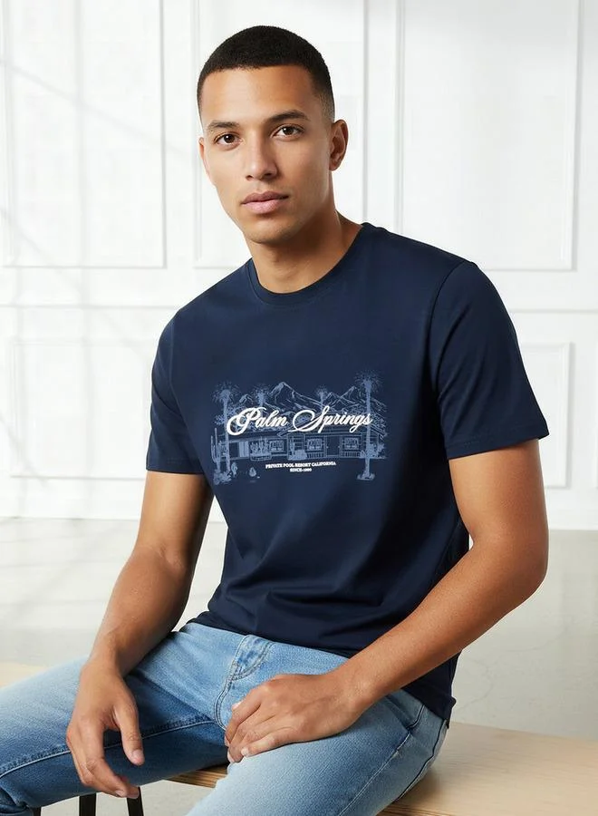 سبلاش فيڤ Men Slim Fit Crew Neck Short Sleeves Graphic Print T-shirt