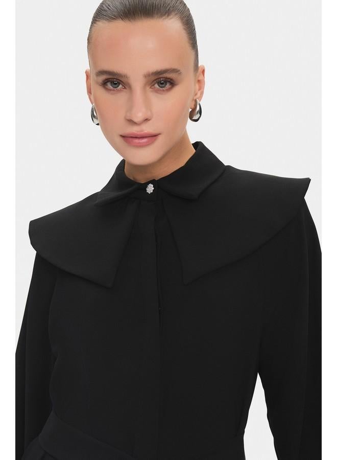 جون فستان ماكسي أسود بياقة دمية وأكمام بالون وربطة خصر مفصل - Image 3