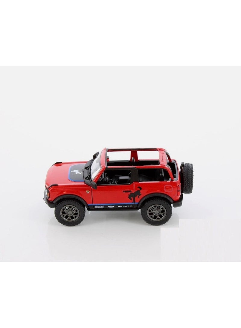 كين سمارت سيارة فورد برونكو إصدار 2022 بمقياس 1:34، مصنوعة من المعدن المصبوب، مزودة بآلية سحب للخلف وأبواب قابلة للفتح - لون أحمر - Image 2