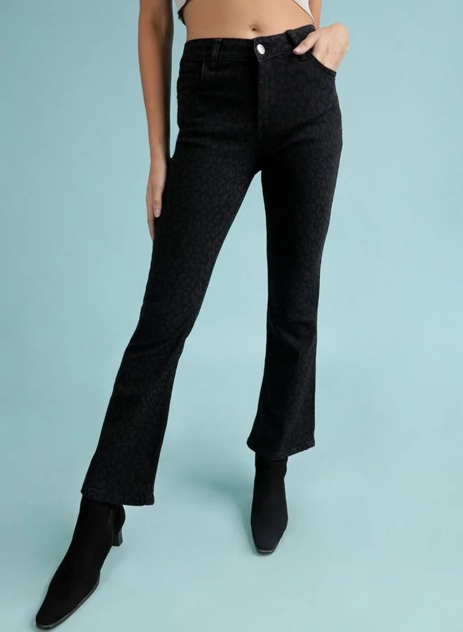 مرفوعة Women Bootcut Laser Print High Rise Jeans