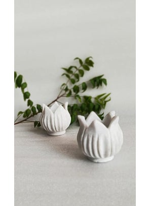 R&M R&M RM Flower Bowl Marble Urli | Showpiece Decor Fruit Bowl, Birdbath, Kitchen, Pooja Room, Desk, Dinner Table | Gift for Anniversary, Birthday, Festival & Ceremony Marble Candle Holder Bowl | White  - Image 4
