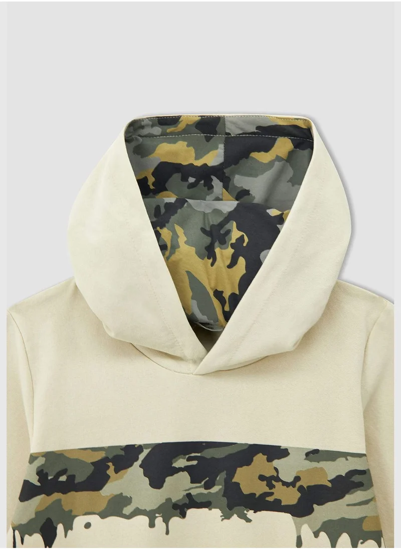 DeFacto Regular Fit Camo Print Hoodie with Kangaroo Pockets