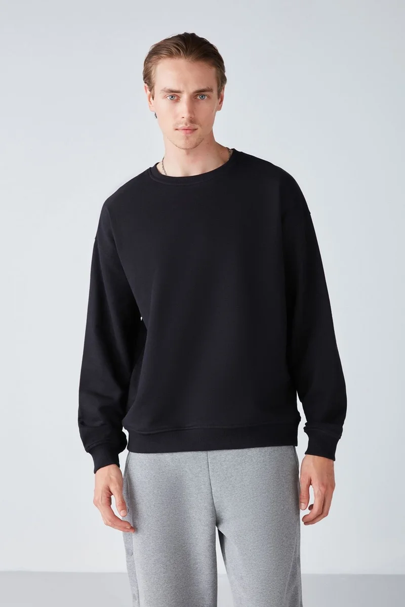 GRIMELANGE Stephan Men's Soft Fabric Oversize Fit Round Neck Black Sweatshirt