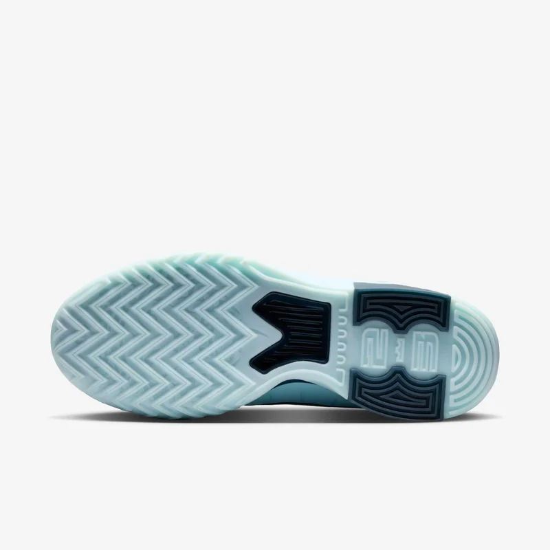 Nike Men's LeBron Witness 9 Basketball Shoes