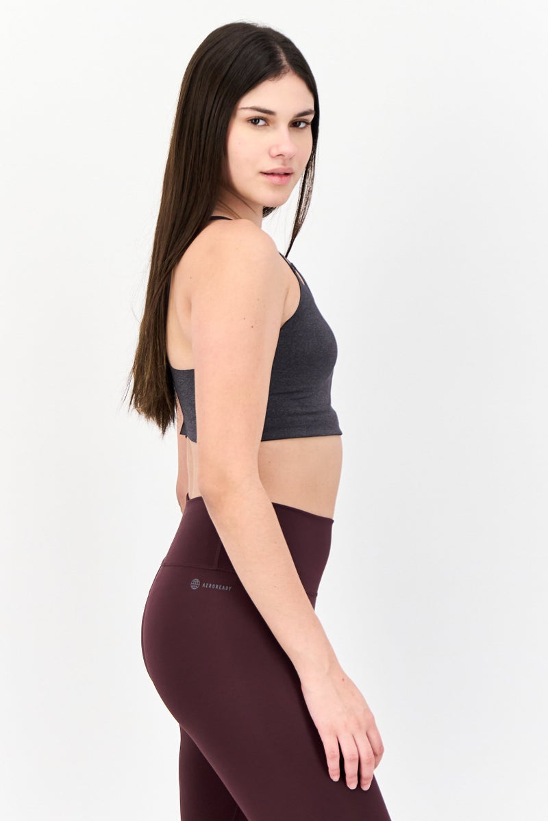 Adidas حمالة صدر رياضية مبطنة بشعار العلامة التجارية للنساء، رمادي فاتح - Image 2