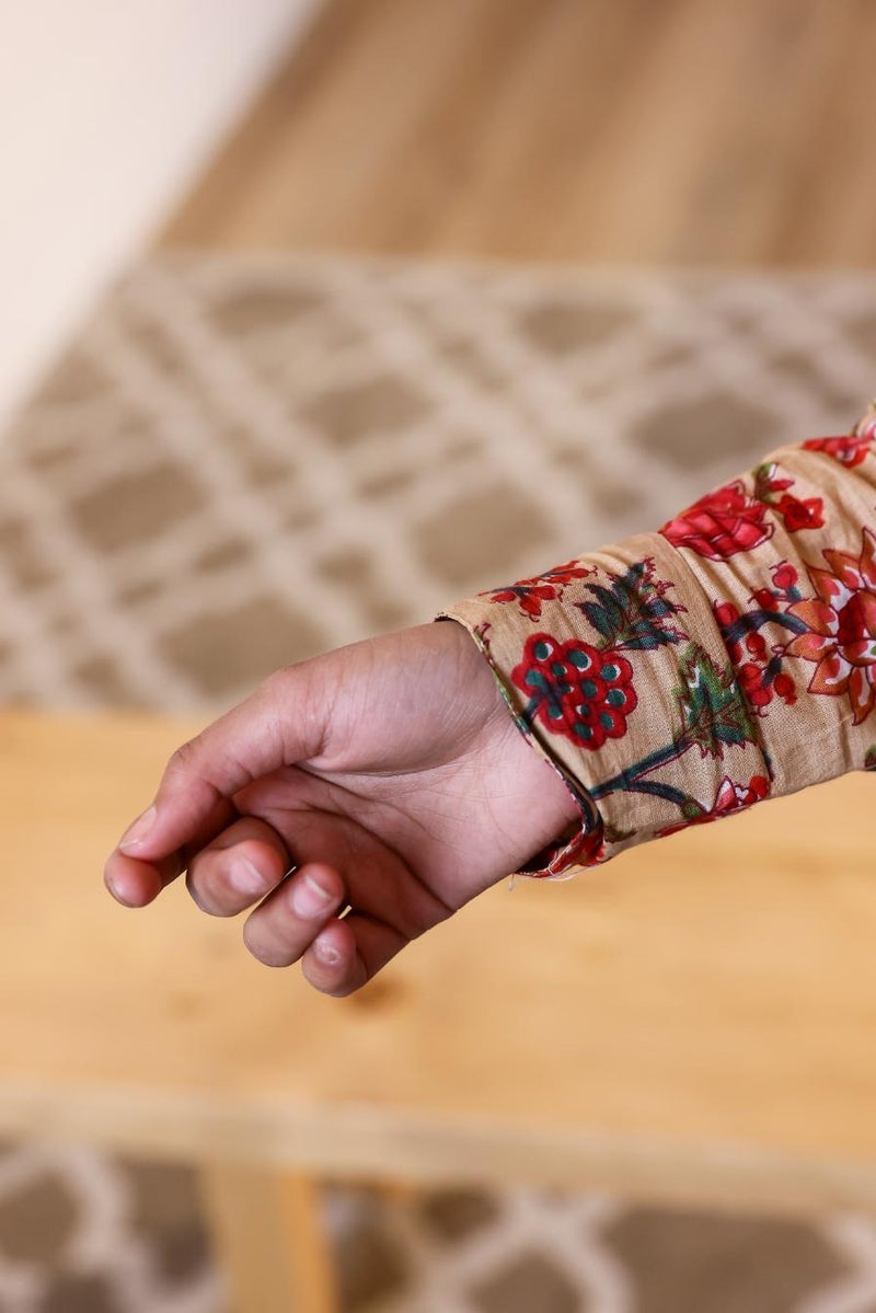 Label Flavia قميص كاجوال مزخرف بطبعة زهور للنساء - Image 3