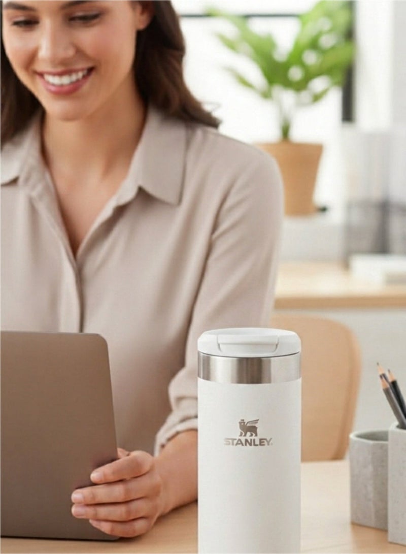 Stanley Cup 470ml / 16oz AeroLight™ Transit Mug White - Leakproof Insulated Stainless Steel Travel Mug, Keeps Drinks Hot & Cold, Lightweight - Image 4