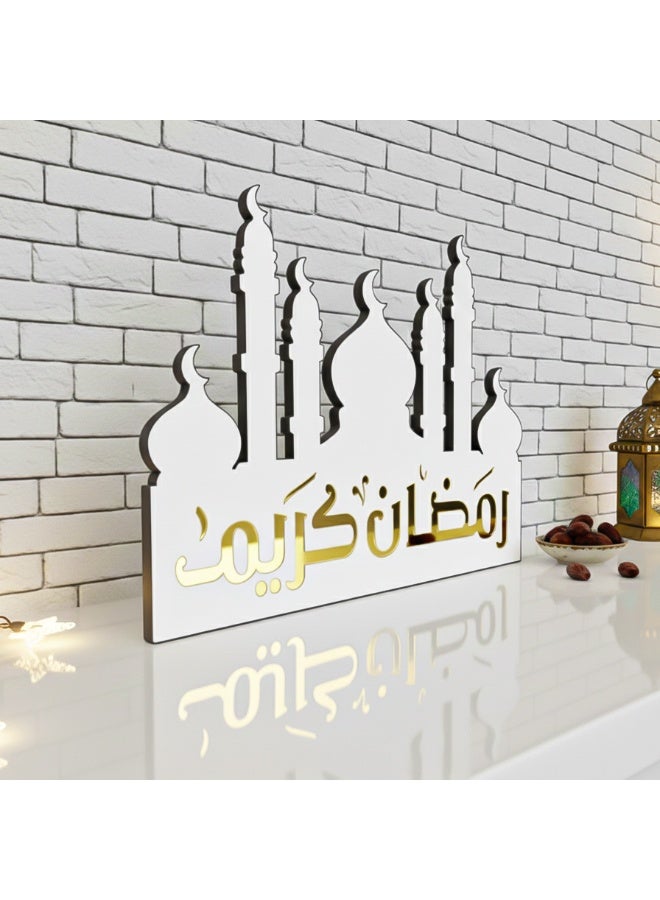 ديكور رمضاني خشبي بشكل مسجد بلون ابيض في ذهبي بسماكة 14 ملم، مناسب لتزيين الرف ويضيف لمسة رمضانية عصرية وأنيقة، بخامة عالية الجودة وفينش متقن يجعله هدية مثالية في رمضان - Image 5