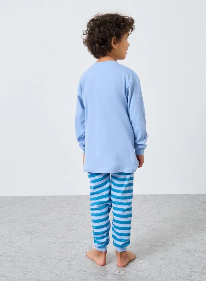 Styli Styli Boy Blue Dinosaur Graphic T-Shirt and Pyjama Set