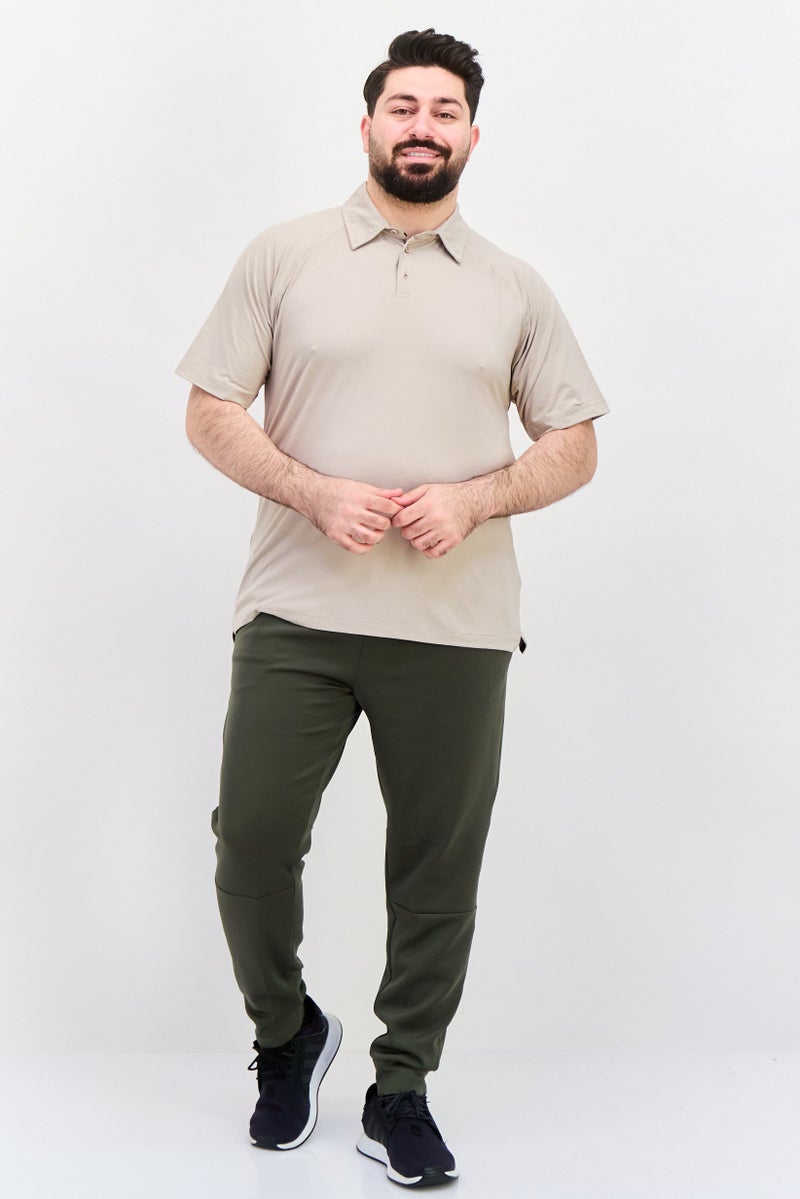 Legend قمصان بولو قصيرة الأكمام للرجال، ملابس رياضية، لون بني رملي - Image 4