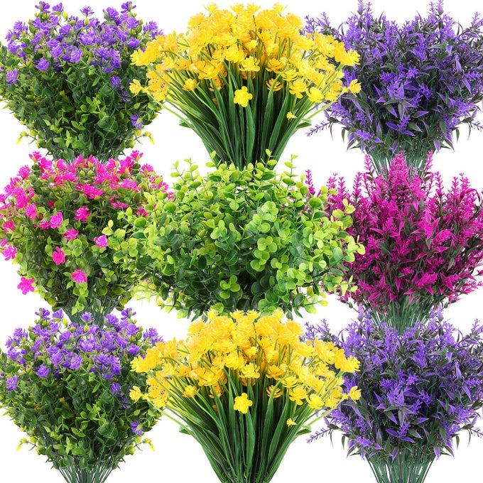 24 BUNDLES ARTIFICIAL FAUX FLOWERS PLASTIC FLOWER PLANTS FAUX OUTDOOR FLOWERS BOXWOOD PLASTIC SHRUBS PLANTS FOR PATIO PORCH GARDEN HOME FARMHOUSE VASE POTS HANGING PLANTERS CLASSIC