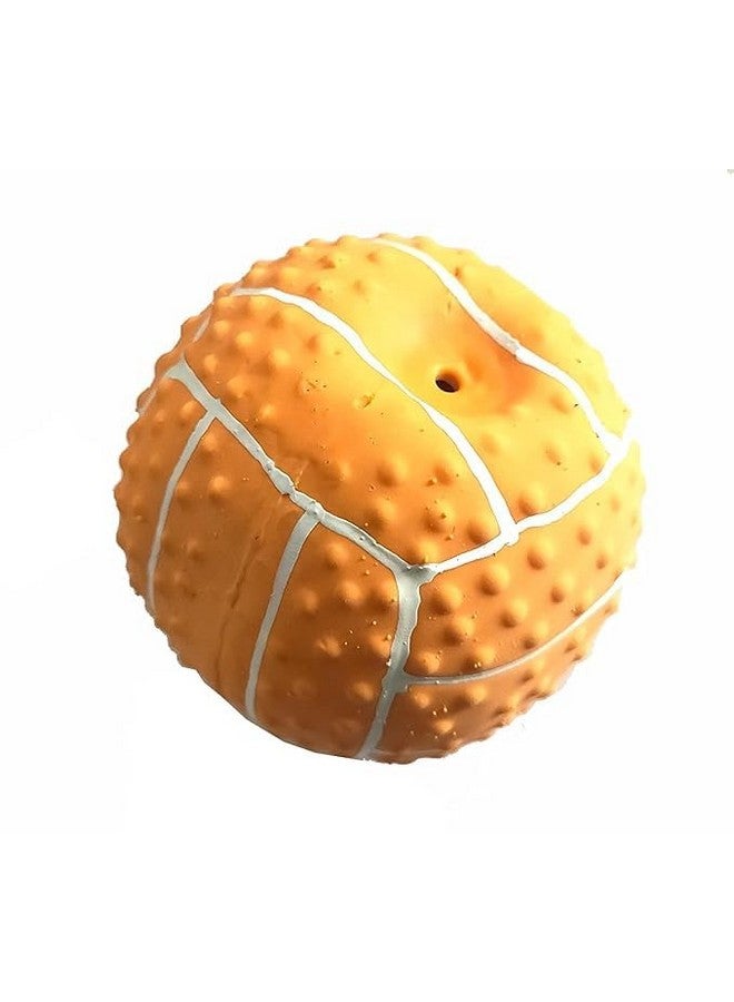 لعبة الكرة التفاعلية للحيوانات الأليفة - ألعاب مضغ من المطاط الطبيعي مع صوت صرير مدمج | كرة عائمة للعب في الماء للكلاب الصغيرة والمتوسطة الحجم (برتقالية). - Image 2