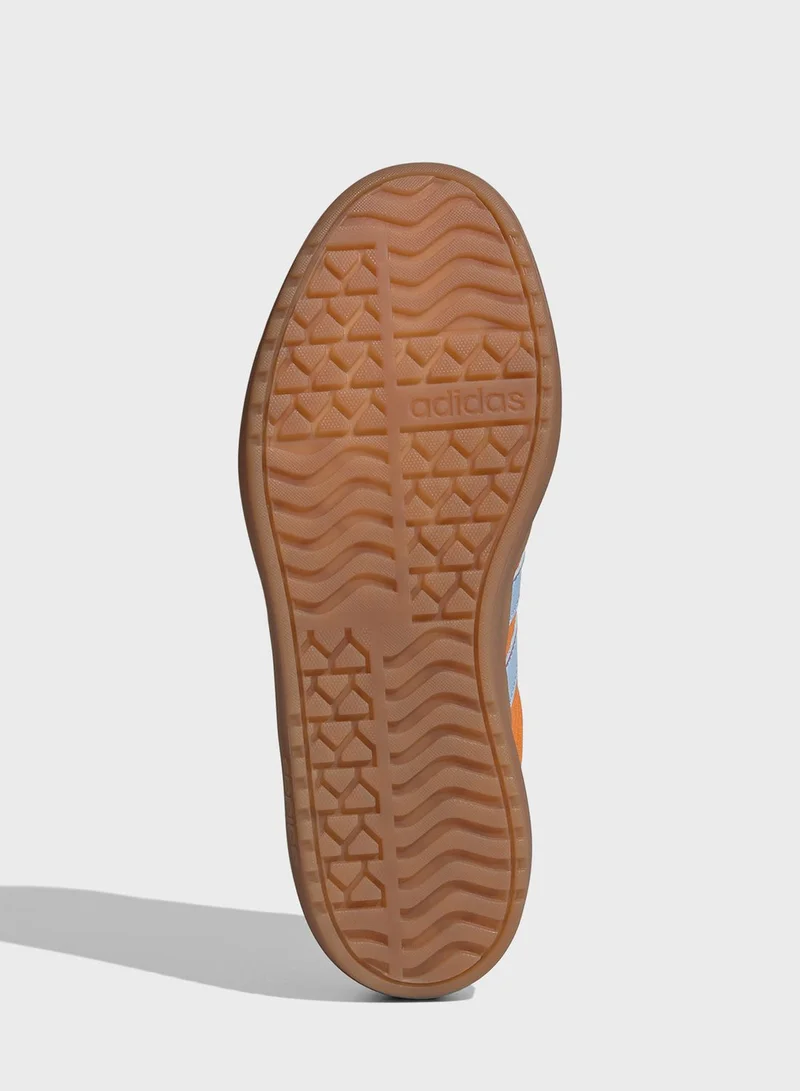 adidas حذاء في إل كورت بولد