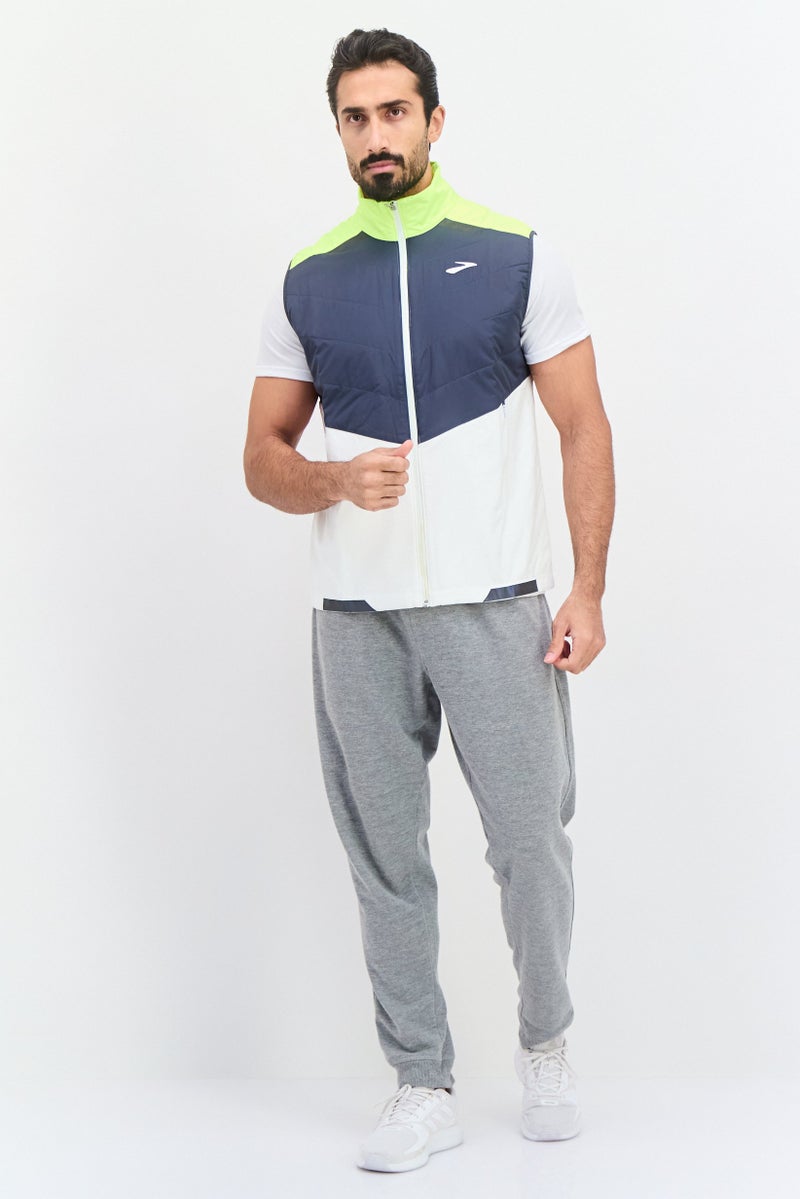 Brooks سترة جري بدون أكمام للرجال، رياضية، لون ليموني - Image 2