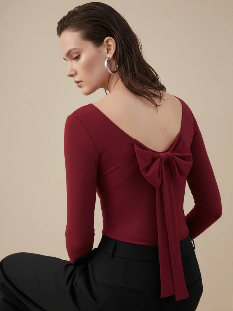 أوجيدر Red Back Scoop Neck With Bow Detail Top