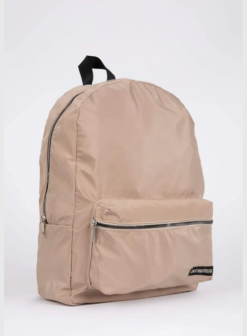DeFacto Basic Zippered Backpack