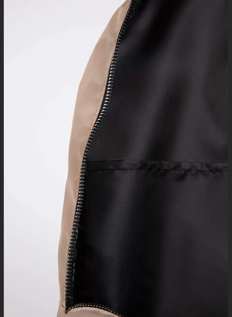 DeFacto Basic Zippered Backpack