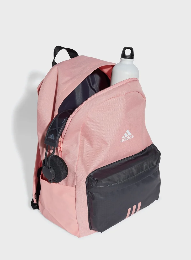 adidas حقيبة ظهر بوس كلاسيكية مزينة بـ 3 خطوط