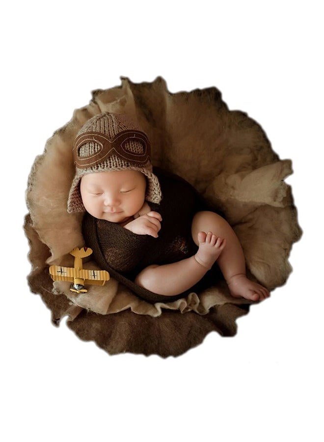 Vedory Baby Photography Props Wraps, Pilot Hats with Blanket For Boys Girls Newborn Baby Photoshoot Outfits Hat Blanket Set (Brown) - Image 1