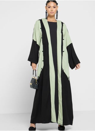 Embroidered Colorblock Abaya - pzsku/ZE6CDDEE06A8BF4C659DCZ/45/_/1698932855/932a86c1-51e8-4a19-aa1a-25927d8ce7ea