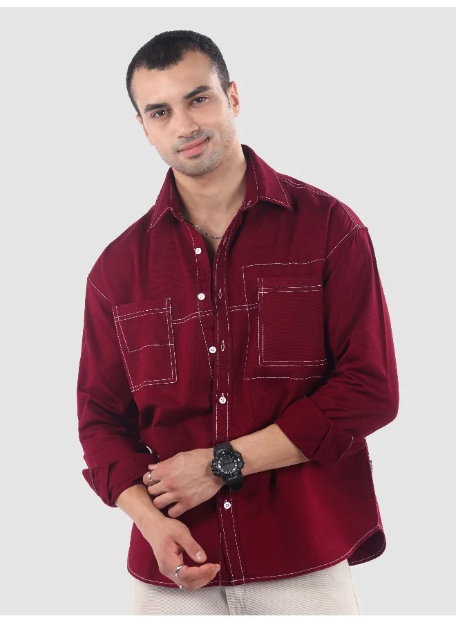 بيونغ قميص مارون بجيبين مزدوجين وخياطة متباينة