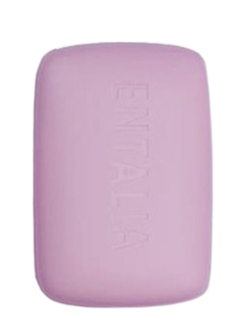 إنتاليا 3 قطع صابون نسائي لتلطيف المناطق الحساسة بخلاصة الورد  ولحماية الجلد من الأوساخ والرائحة الكريهة وكذلك المساعدة في الحفاظ على الرطوبة ولتطهير المنطقة الأكثر حساسية عند المرأة 100 جم - Image 2