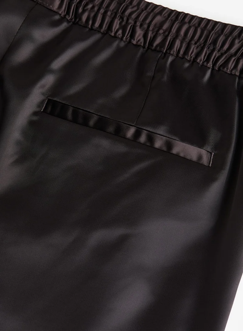 H&M Regular Fit Trousers