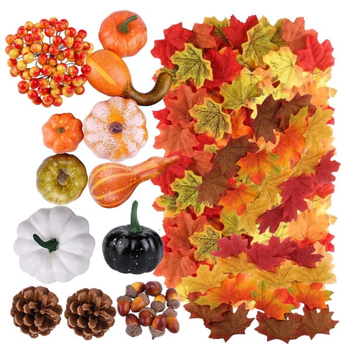 150pcs Artificial Pumpkins Decorations Set Halloween Thanksgiving Decorations Artificial Maple LeavesPine ConesGourdsHarvest PumpkinSmall Acorns for AutumnFallWeddingHome Table Decoration