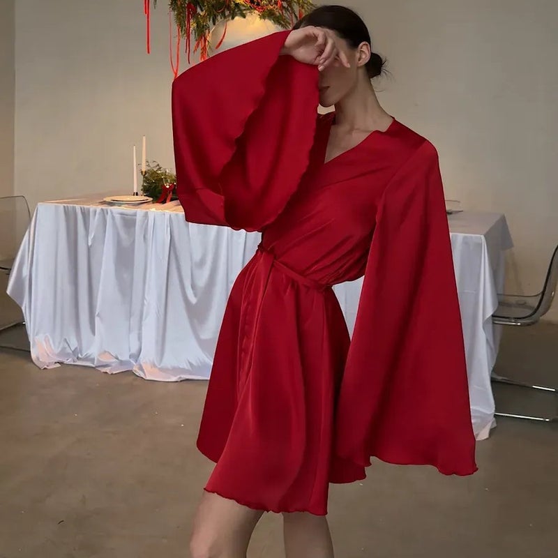 GRACEFUL V-Neck Ruffled Solid Color Tie-Belt High-End Bathrobe Nightgown Party Evening Short Women's Loungewear with Large Cuffs - Image 4