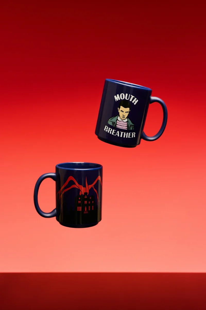Typo Heat Sensitive Mug - Stranger Things