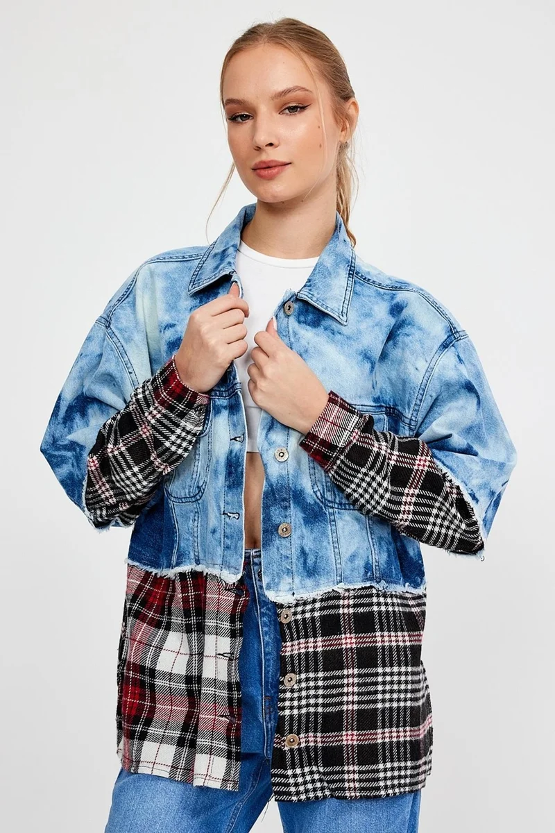 Alexandergardi Special Collection Garnished Denim Jacket (AG-3020)
