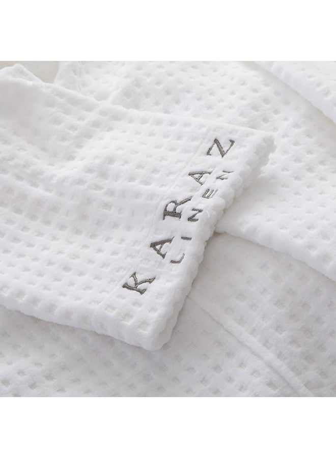 كرز لنن روب حمام قطن ابيض روب كبير طول 114 سم. عرض الخصر 80 سم. عرض الكتفين 55 سم. طول الكم 56 سم. - Image 5