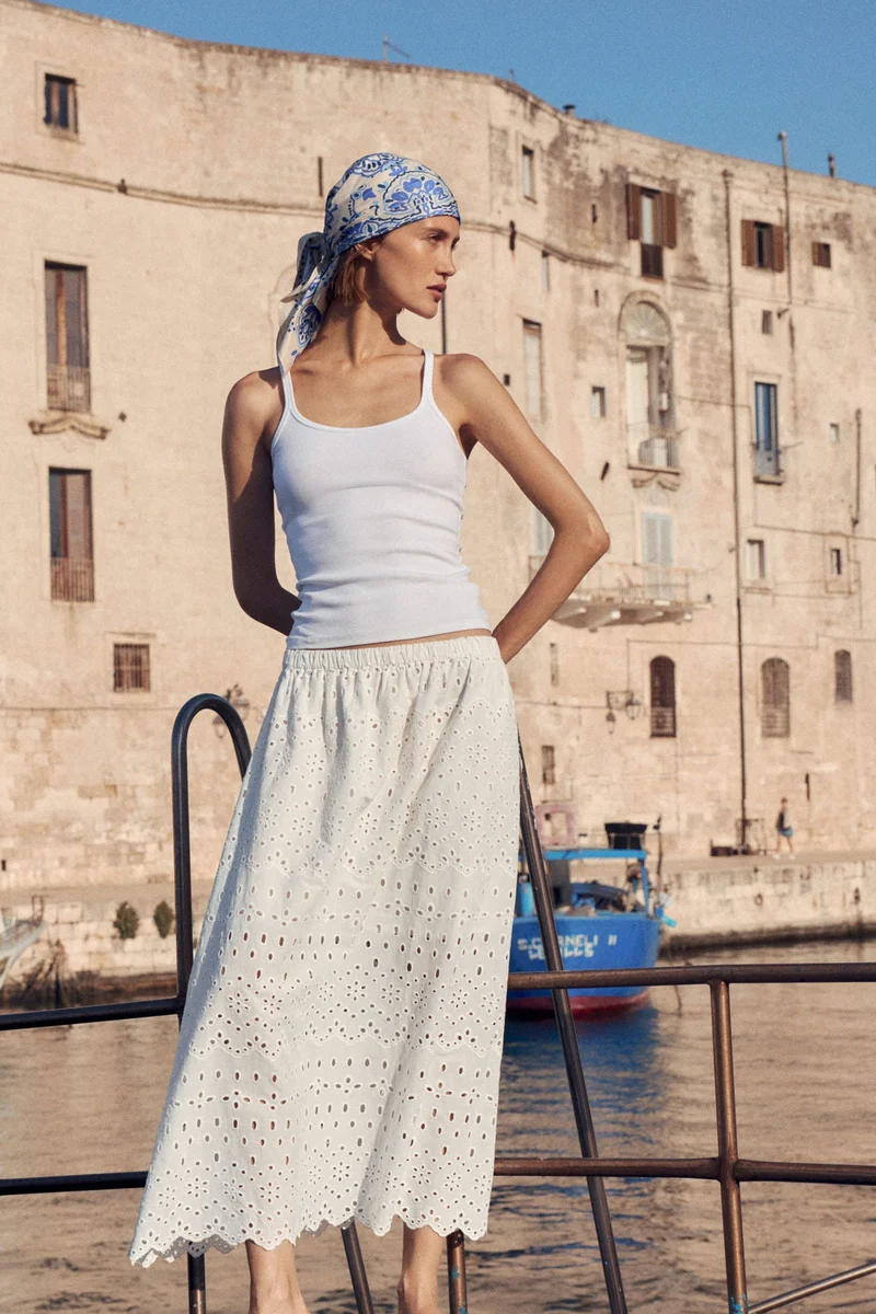 H&M Broderie anglaise skirt