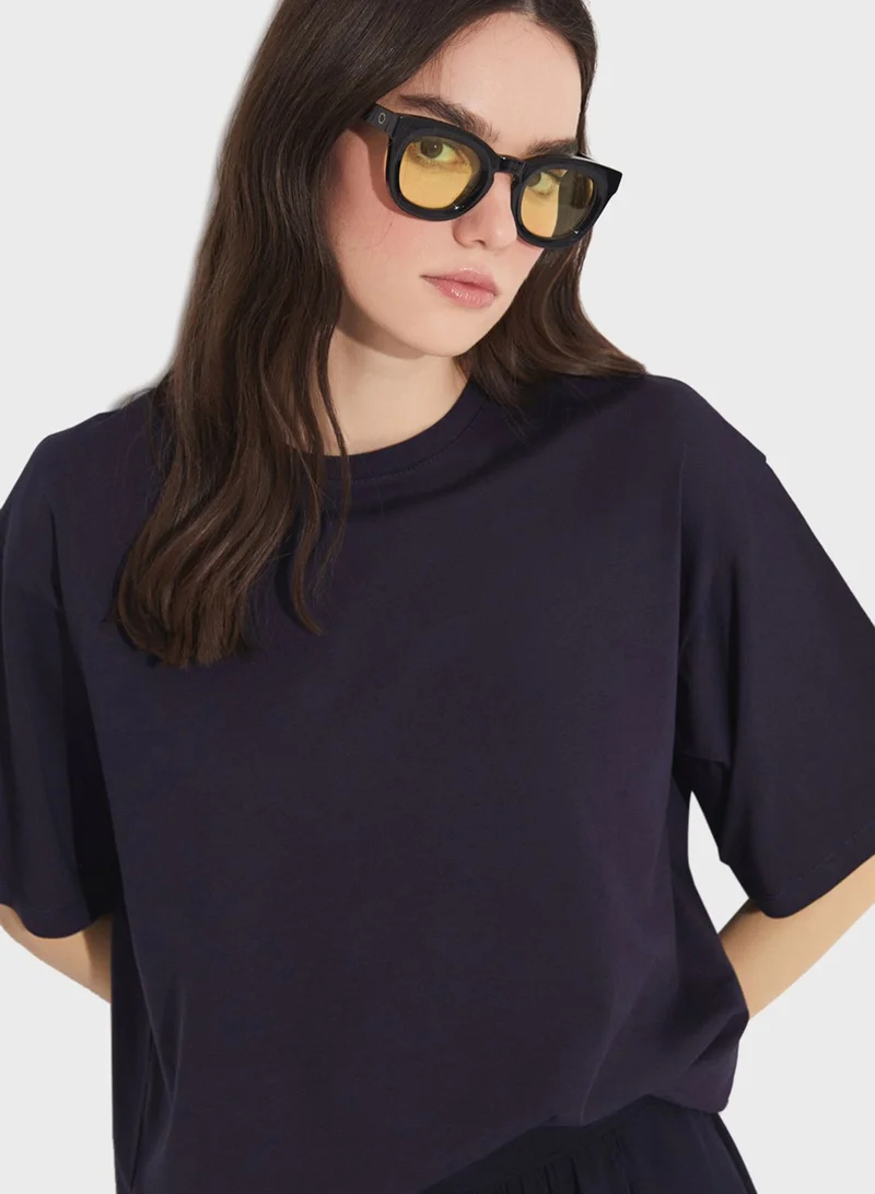 جون Crew Neck T-Shirt