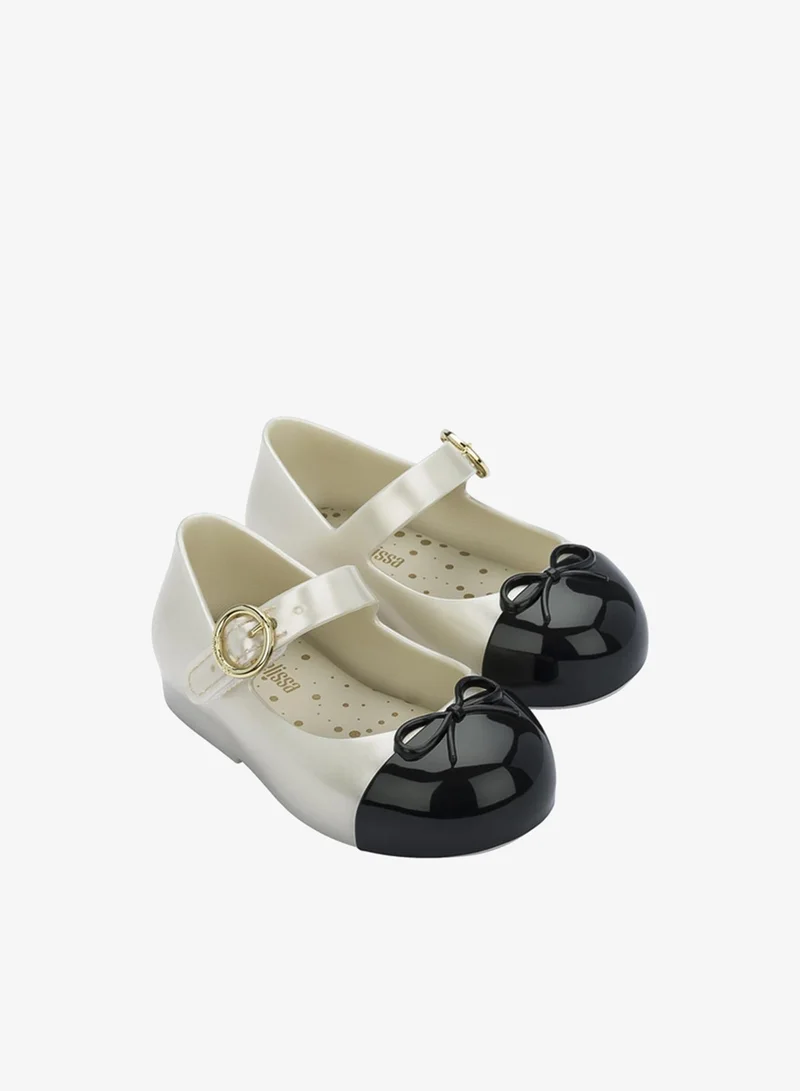 ميني ميليسا ميني ميليسا أحذية باليرينا بحزام على الأصابع بتصميم الحب الحلو