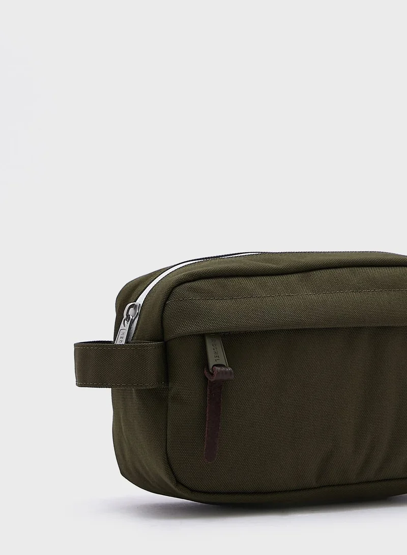Herschel Chapter Carry On Toiletry Bag