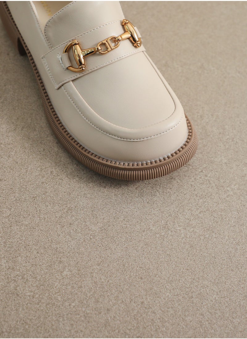 Loquat Preppy Soft Soled Leather Shoes Beige  - Image 2