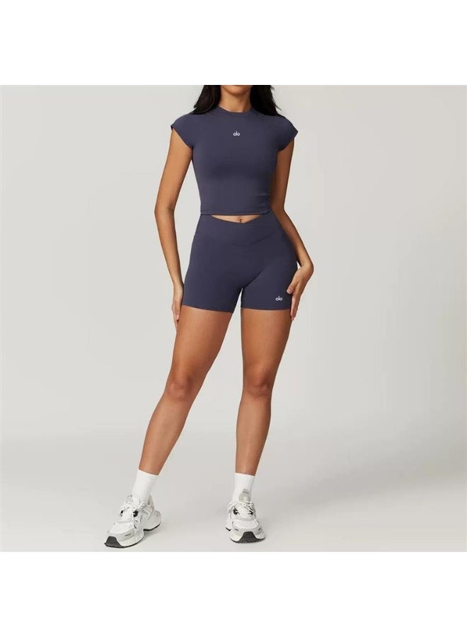Alo Yoga Alo Relaxed Performance Quick-Dry Clothing Set - Image 1
