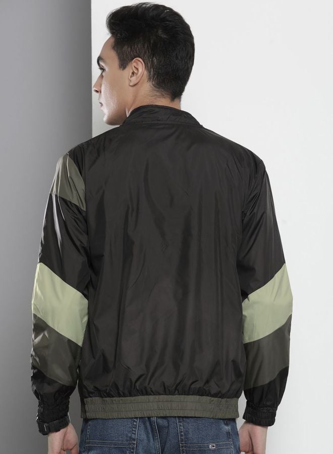 The Indian Garage Co Men Regular Fit Printed Round Neck Long Sleeves Windcheater - Image 2