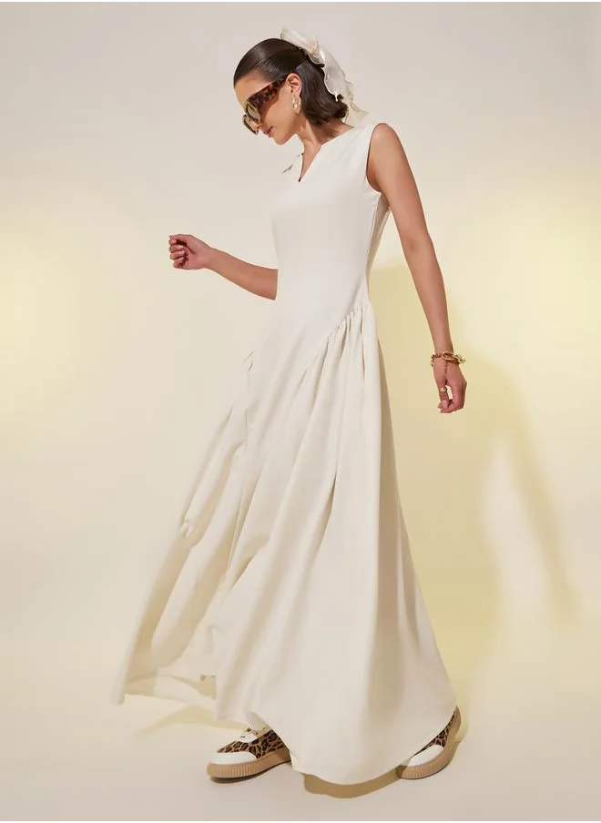 ستايلي Solid Sleeveless A-Line Maxi Dress with Gathered Detail