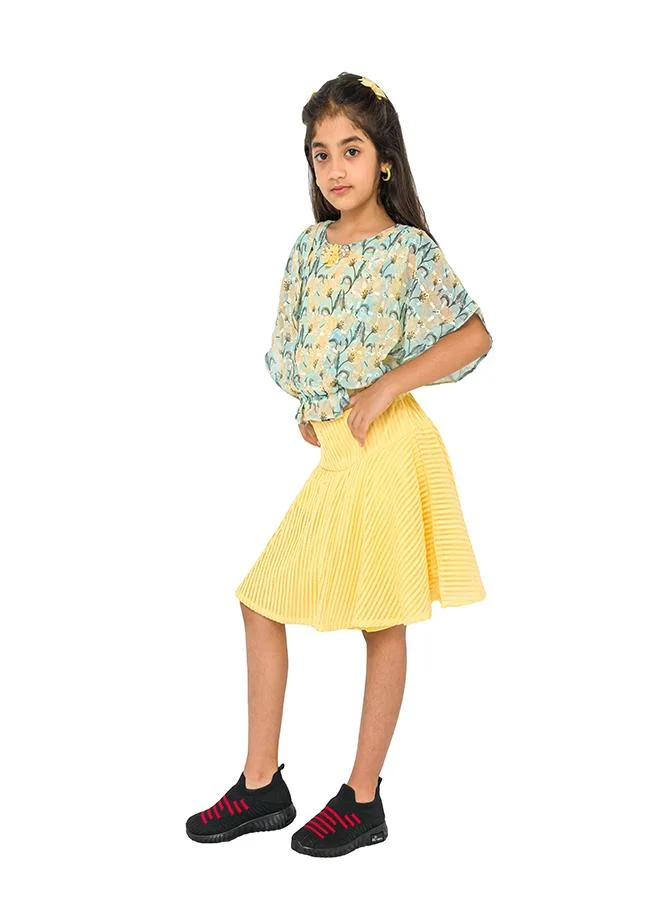 babyqlo Stylish floral print top with pleated yellow skirt