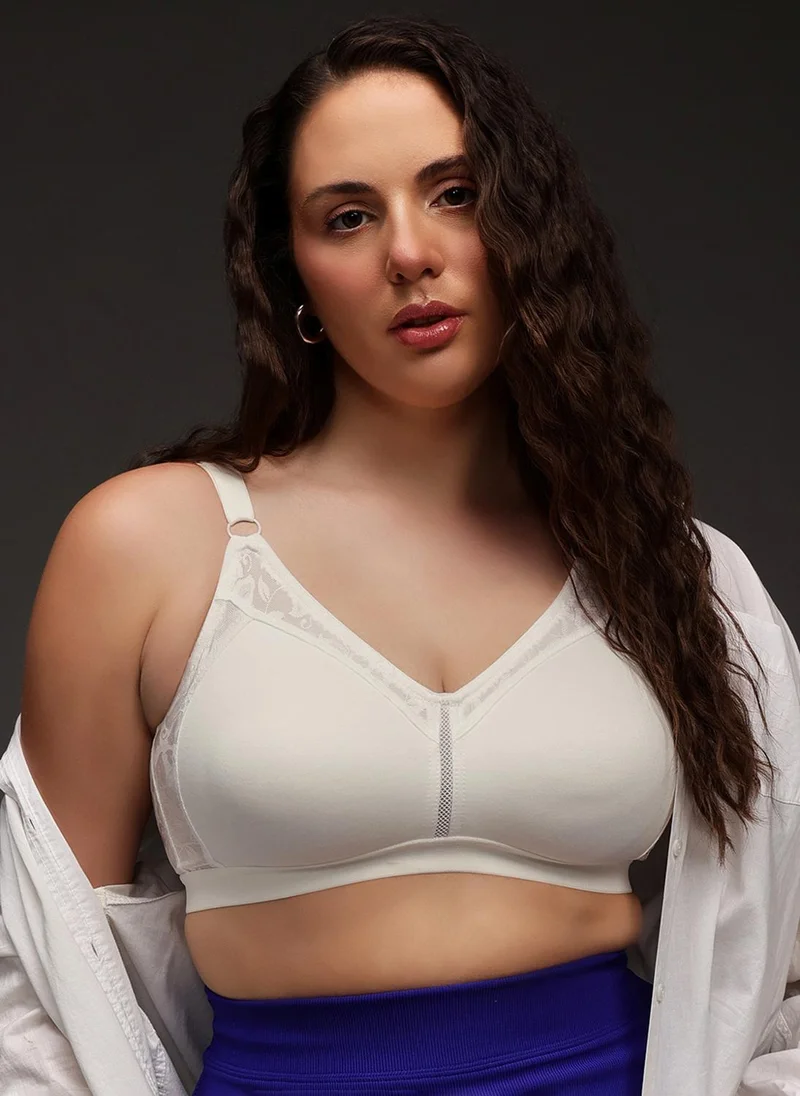 كلوفيا Clovia Non-Padded Non-Wired Spacer Cup Full Figure Bra in White - Cotton
