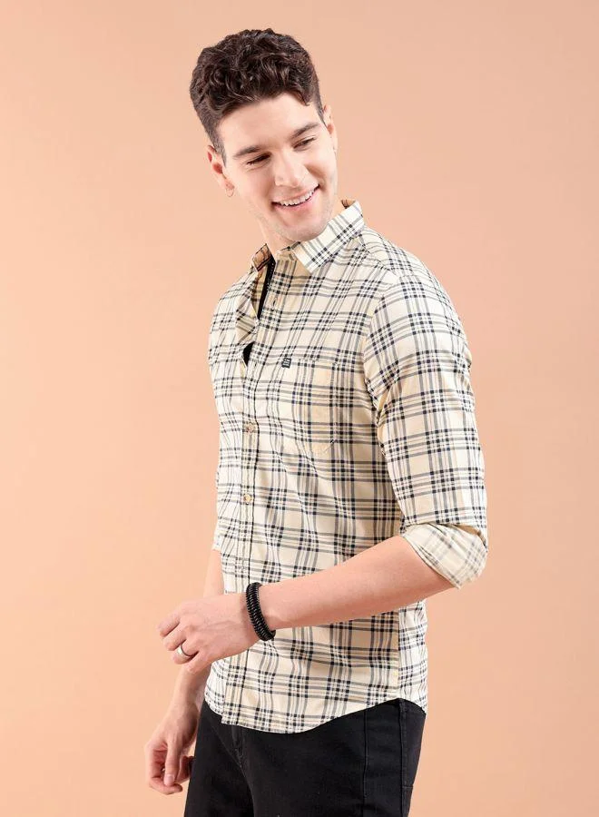 شركة المرآب الهندية Men Slim Fit Checkered Full Sleeves Spread Collar Casual Shirt