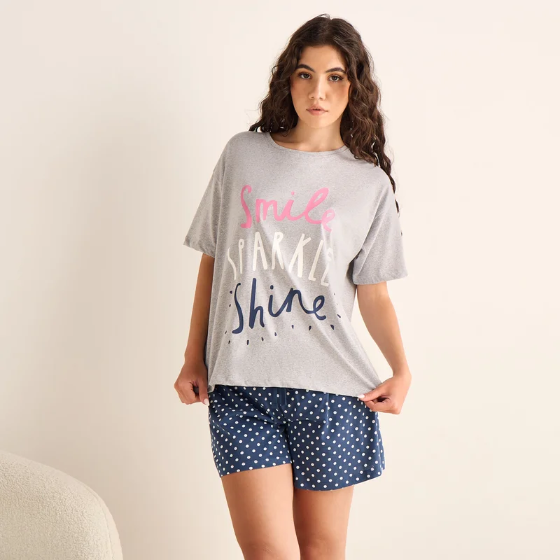 سبلاش فيڤ Graphic Print T-shirt and Short Set