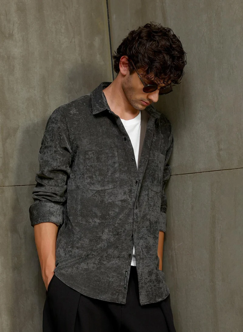CAHOOT Men's Dark-Grey Plain/Basic Regular Shirt For Casual Wear | Collared Neck | Long Sleeve | Button Closure | Polyester Blend Shirt Crafted With Comfort Fit For Everyday Wear