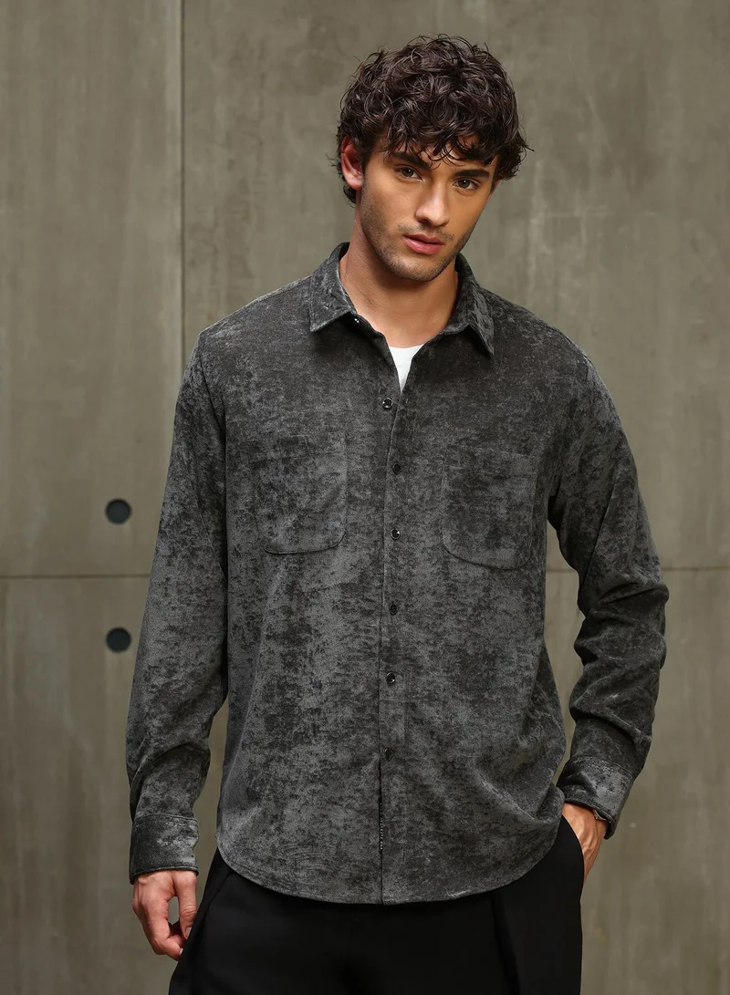 CAHOOT Men's Dark-Grey Plain/Basic Regular Shirt For Casual Wear | Collared Neck | Long Sleeve | Button Closure | Polyester Blend Shirt Crafted With Comfort Fit For Everyday Wear