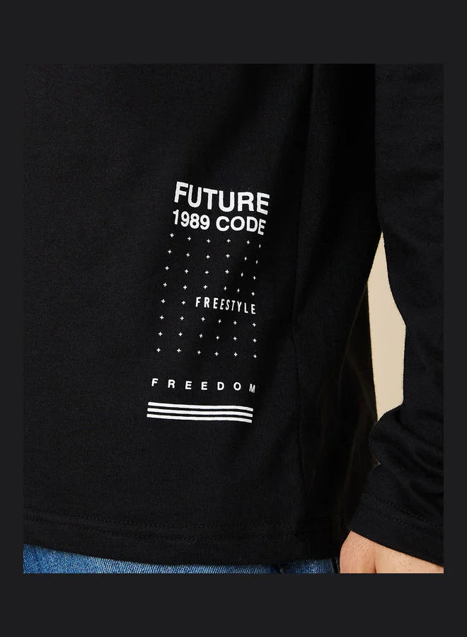 Styli Long Sleeves Oversized T-shirt with Minimal Print Detail